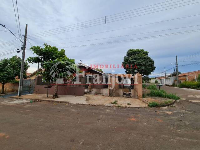 Casa para Venda em Arapongas - 2