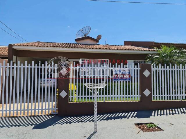 Casa para Venda em Arapongas - 2