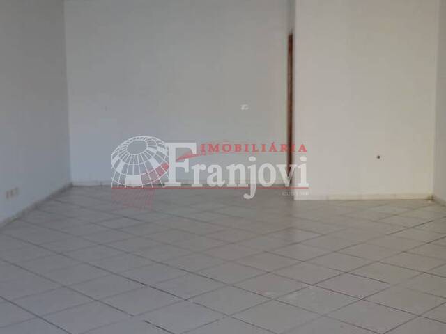 Sala para Locação em Arapongas - 2