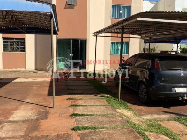 #644 - Apartamento para Venda em Arapongas - PR