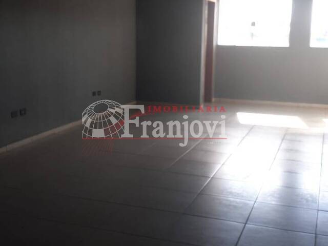 #855 - Sala para Locação em Arapongas - PR