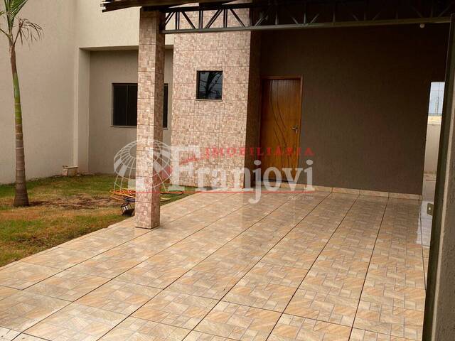 Casa para Venda em Arapongas - 2
