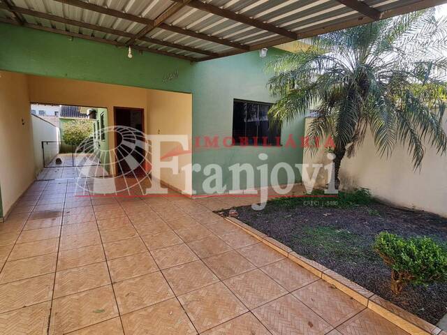 #1007 - Casa para Venda em Arapongas - PR