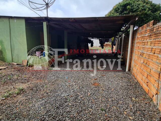 #1046 - Casa para Venda em Arapongas - PR