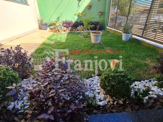 #1061 - Casa para Venda em Arapongas - PR