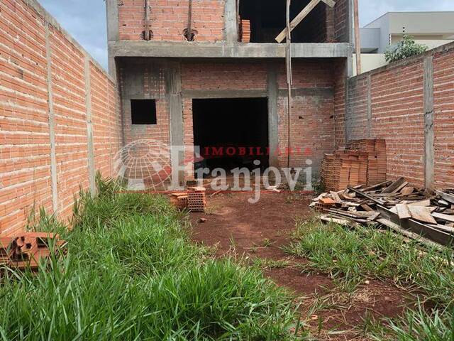 Casa para Venda em Arapongas - 3
