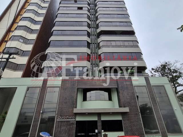 #1134 - Apartamento para Venda em Arapongas - PR