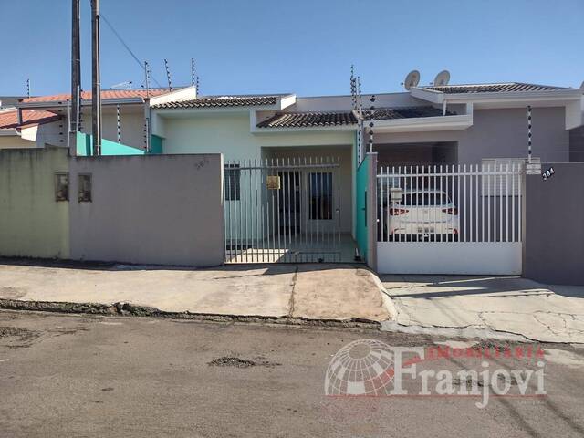 #1177 - Casa para Venda em Arapongas - PR