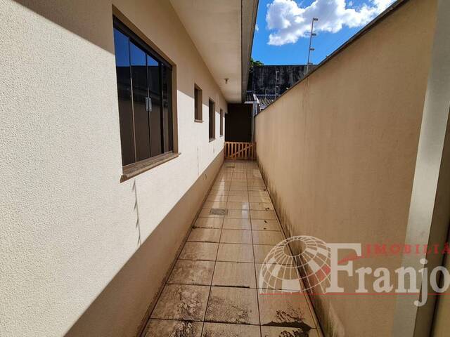 #1175 - Casa para Venda em Arapongas - PR