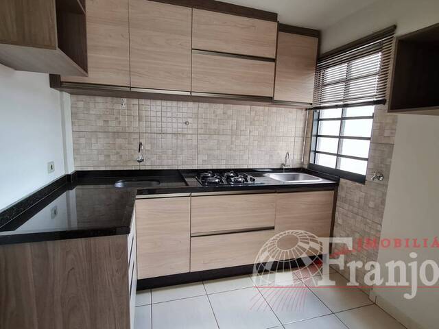 #1222 - Apartamento para Venda em Arapongas - PR - 1