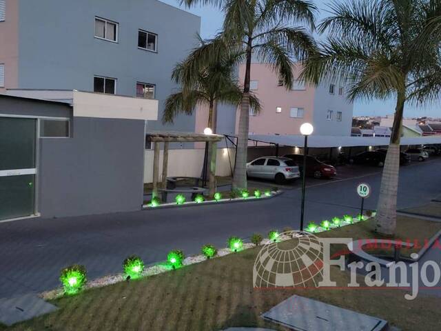 #1324 - Apartamento para Venda em Arapongas - PR