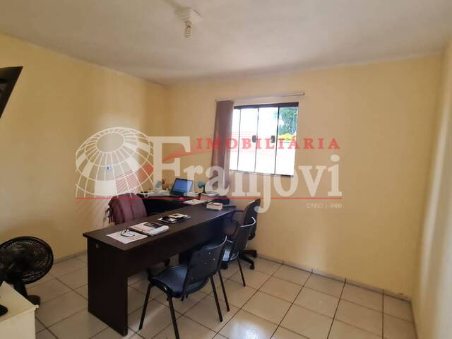 Casa para Venda em Arapongas - 3