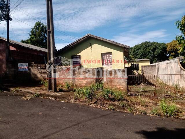 #1388 - Casa para Venda em Arapongas - PR