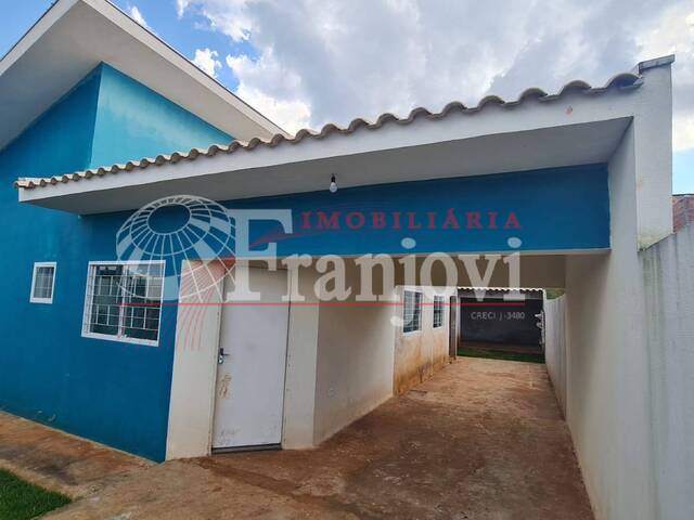 #1390 - Casa para Venda em Arapongas - PR