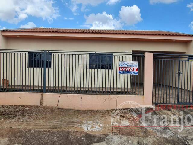 #1392 - Casa para Venda em Arapongas - PR