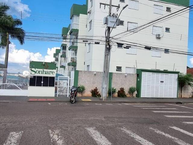 #1403 - Apartamento para Venda em Arapongas - PR - 1