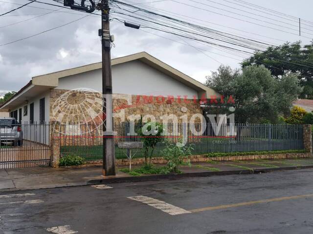 #1443 - Casa para Venda em Arapongas - PR