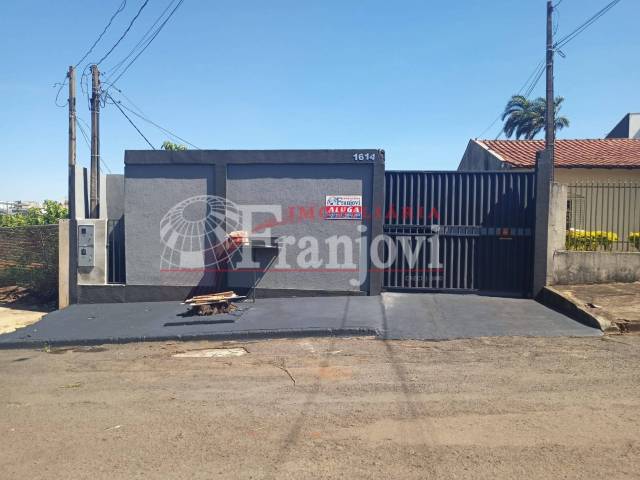 #1459 - Barracão para Locação em Arapongas - PR