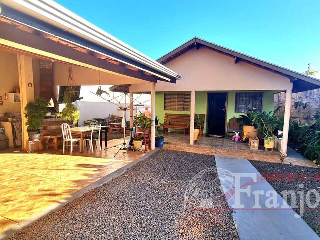#1623 - Casa para Venda em Arapongas - PR