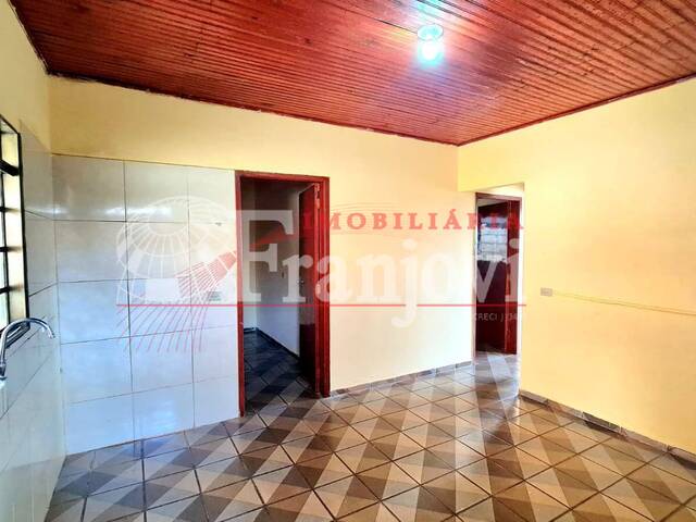 #1631 - Casa para Venda em Arapongas - PR