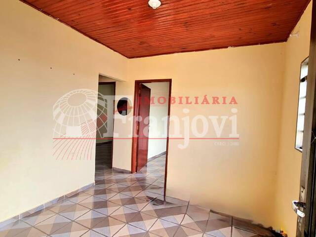 #1631 - Casa para Venda em Arapongas - PR