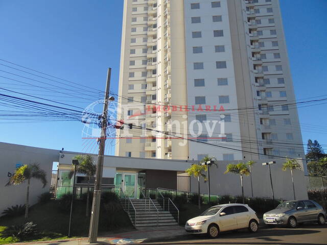 #1633 - Apartamento para Venda em Arapongas - PR