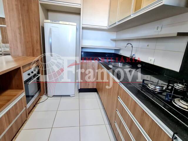 #1633 - Apartamento para Venda em Arapongas - PR