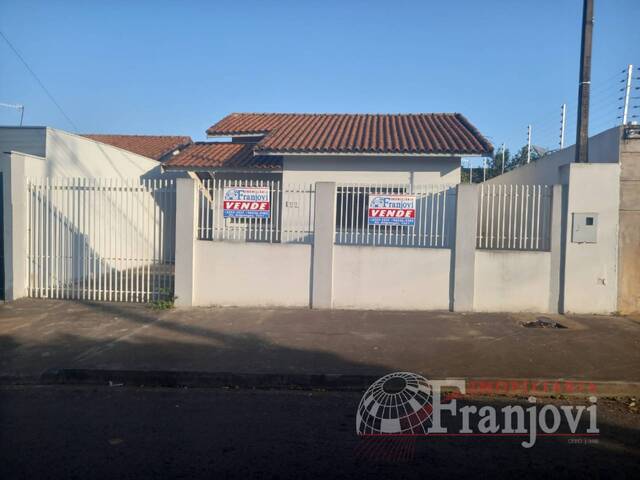 #1695 - Casa para Venda em Arapongas - PR