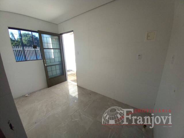 #1695 - Casa para Venda em Arapongas - PR