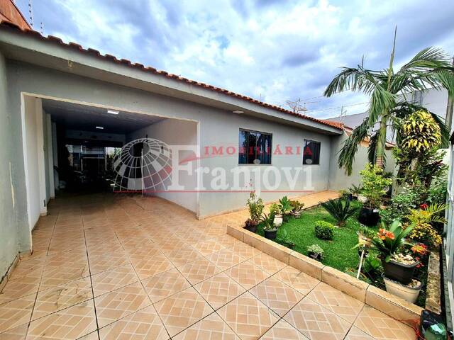 Casa para Venda em Arapongas - 3