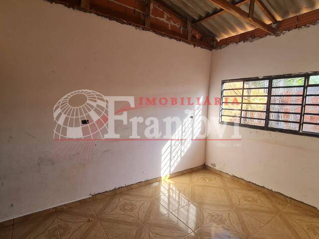 Casa para Venda em Arapongas - 5