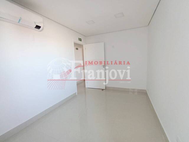 #1953 - Sala para Locação em Arapongas - PR