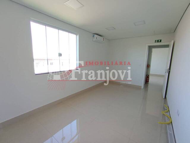 Sala para Locação em Arapongas - 2