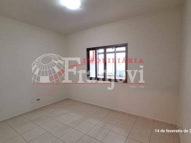 Apartamento para Locação em Arapongas - 3