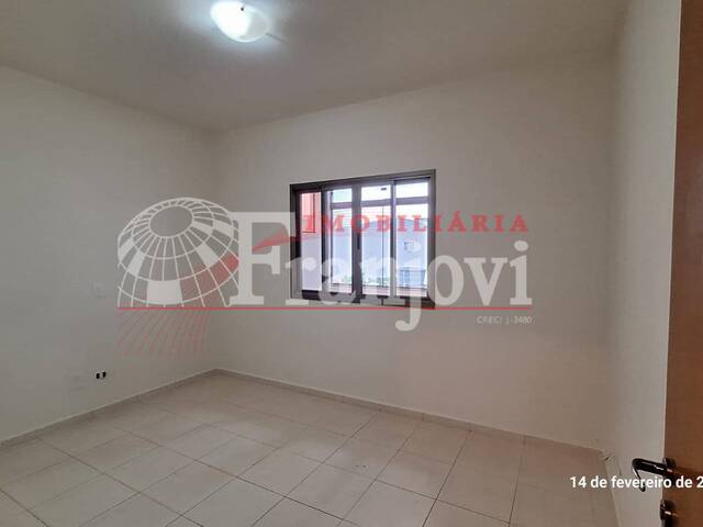 Apartamento para Locação em Arapongas - 4