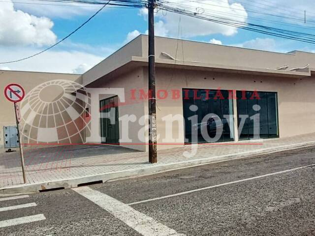 #1984 - Sala para Locação em Arapongas - PR