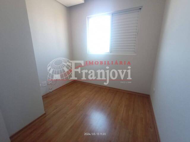 Apartamento para Locação em Arapongas - 4