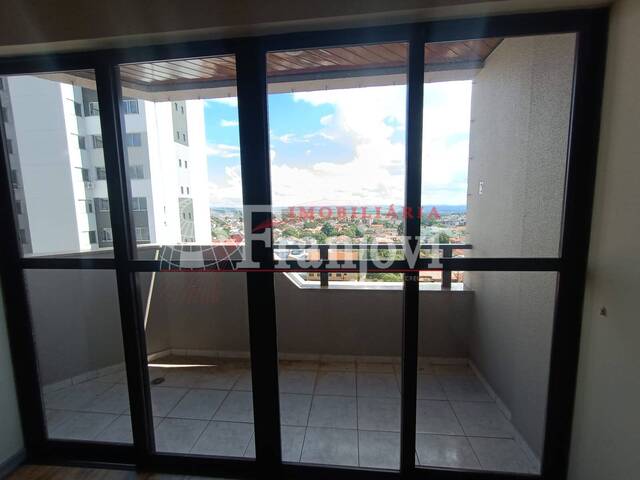 Apartamento para Venda em Arapongas - 5