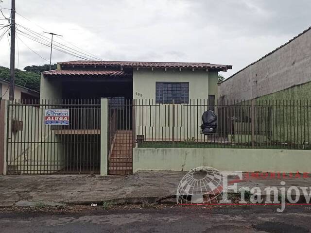 #2121 - Casa para Locação em Arapongas - PR - 1