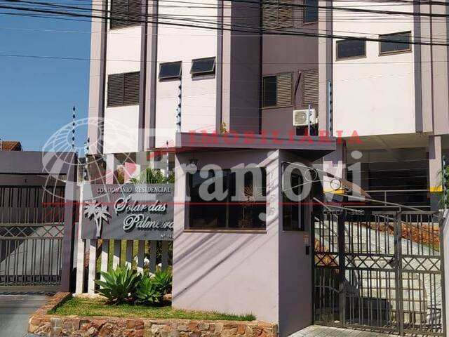 #2151 - Apartamento para Venda em Arapongas - PR