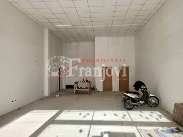 Sala para Locação em Arapongas - 2