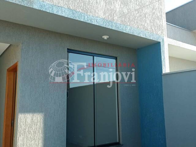 #641 - Casa para Venda em Arapongas - PR