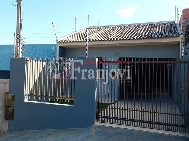 #2186 - Casa para Venda em Arapongas - PR