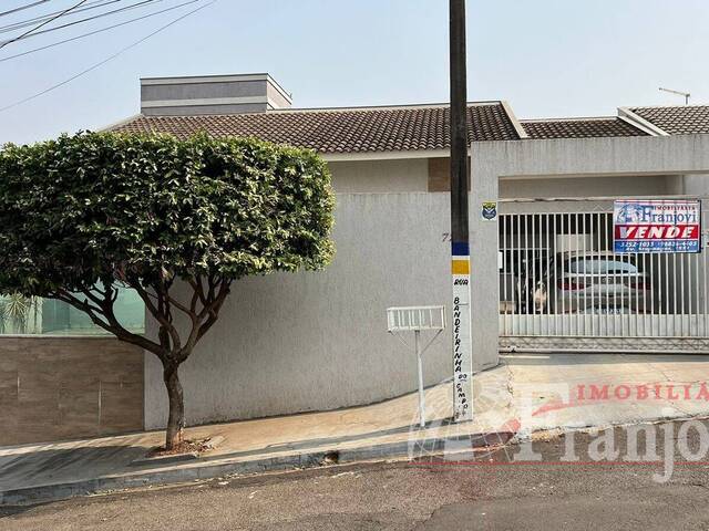 #2352 - Casa para Venda em Arapongas - PR
