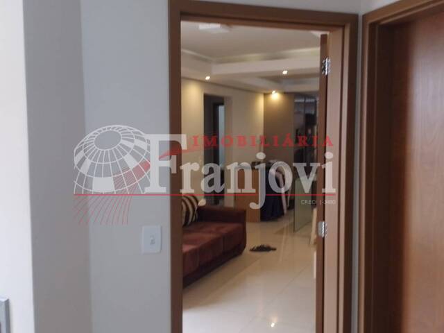 Apartamento para Venda em Arapongas - 4
