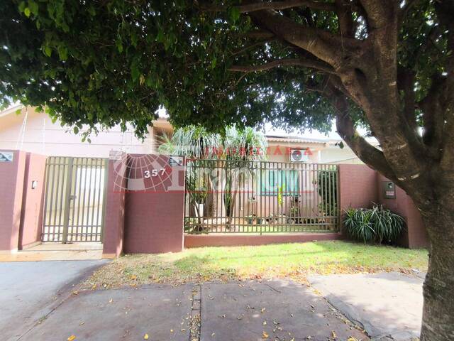 #1807 - Casa para Venda em Arapongas - PR