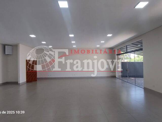 #1802 - Sala para Locação em Arapongas - PR