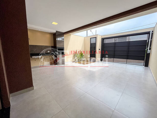 #2567 - Casa para Venda em Arapongas - PR