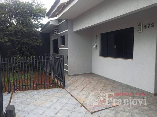 #2607 - Casa para Venda em Arapongas - PR - 2