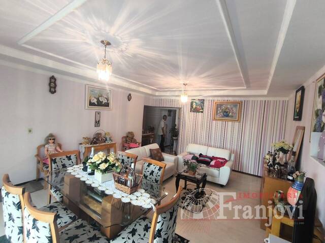 Apartamento para Venda em Arapongas - 4